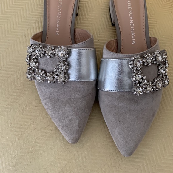 VGUC D:Fuse shoe - Picture 2 of 9